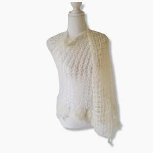 Handmade crochet elegant Stola Flowers Scarf color ivory.